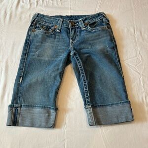 Ladies True Religion Big T Bermuda Shorts - Size 27 - EUC
